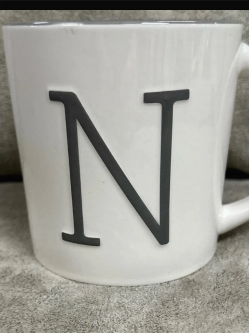 N/A white ceramic